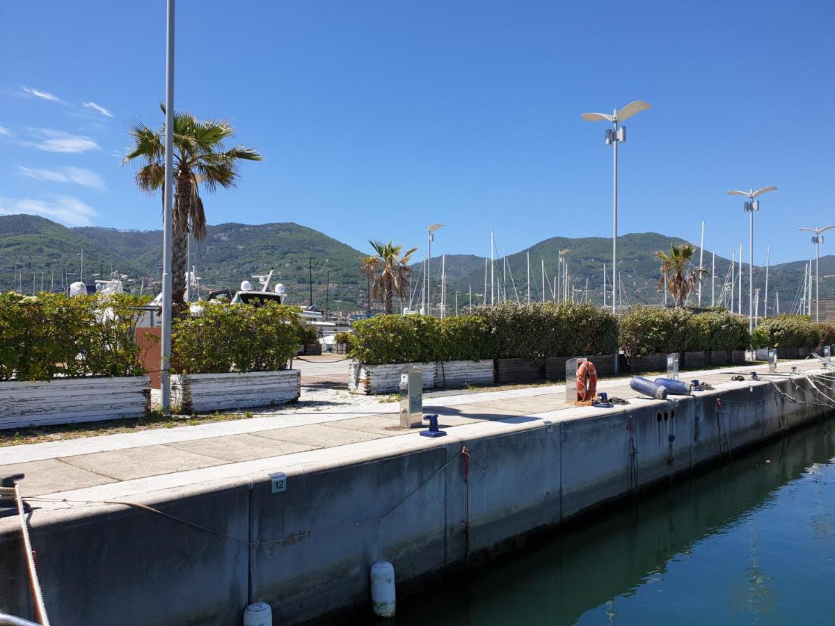 Bed And Boat Holiday Hotel La Spezia Exterior foto